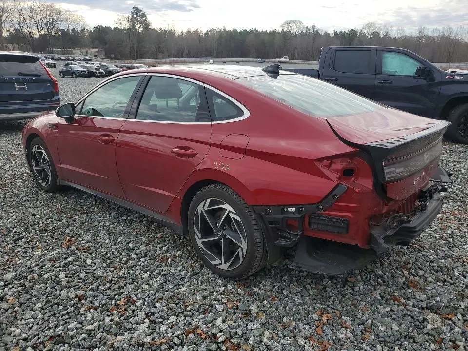 2024 HYUNDAI SONATA SEL  