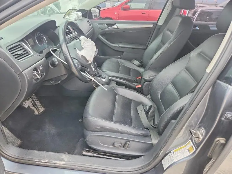 2013 VOLKSWAGEN JETTA TDI  
