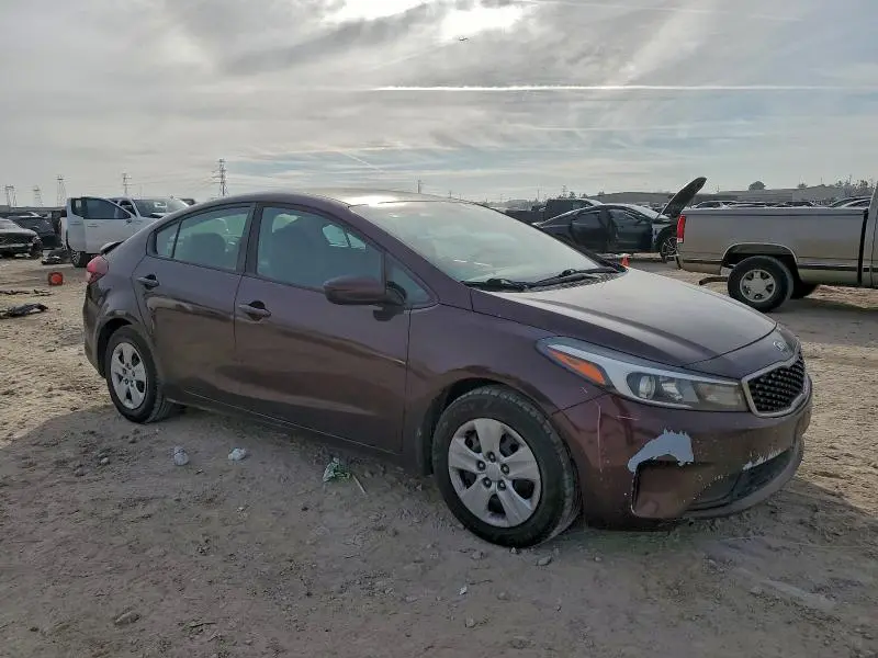 2017 KIA FORTE LX  