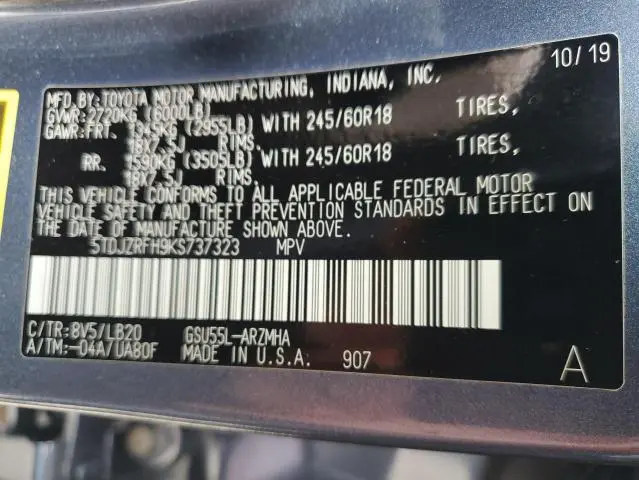 2019 TOYOTA HIGHLANDER SE  