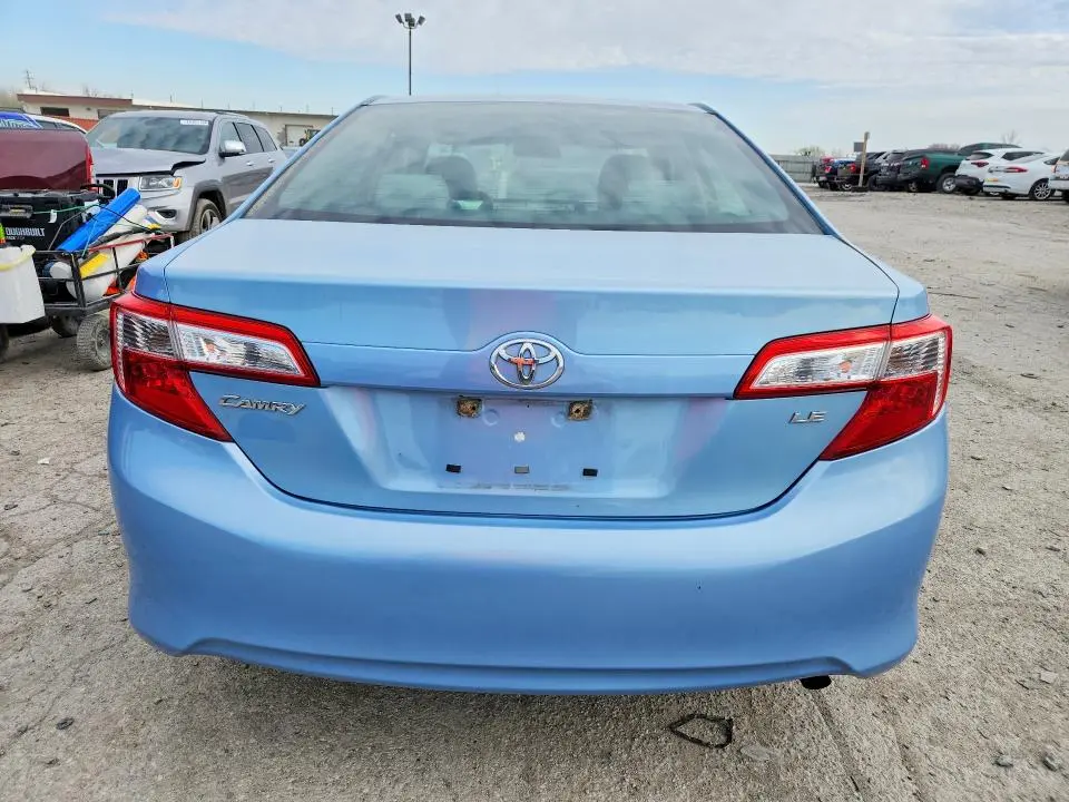 2012 TOYOTA CAMRY LE  