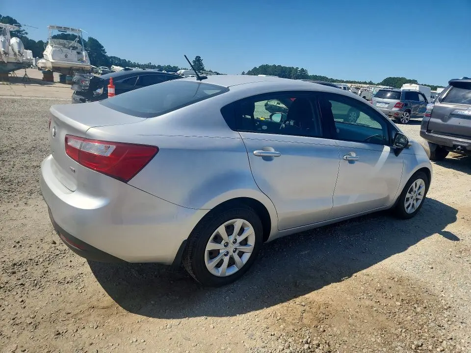 2015 KIA RIO LX  
