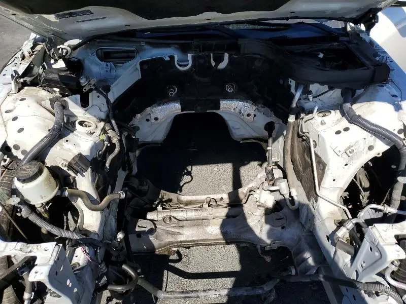 2015 INFINITI Q40 BASE  