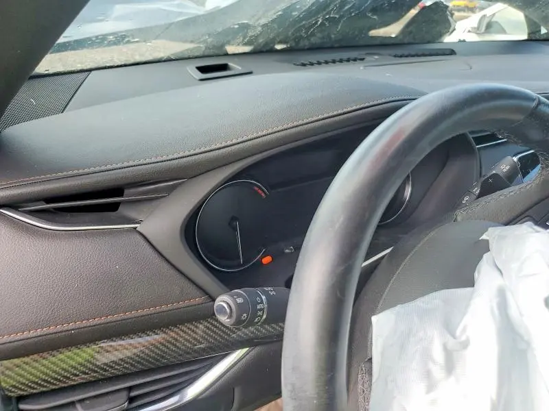2019 CADILLAC XT4 SPORT  