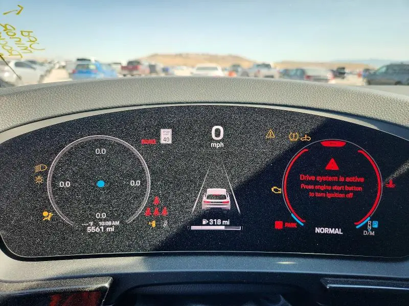 2025 PORSCHE CAYENNE   