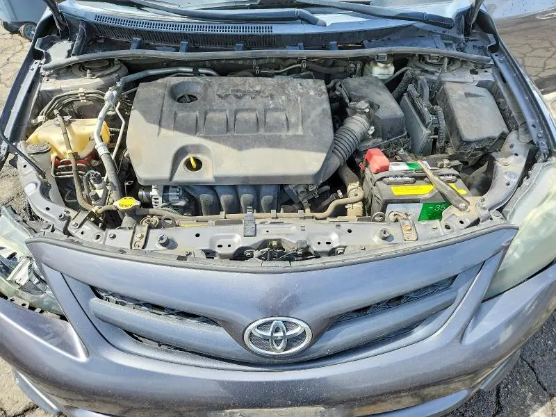 2013 TOYOTA COROLLA S  