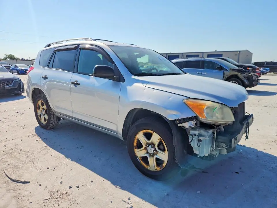 2011 TOYOTA RAV4 BASE  