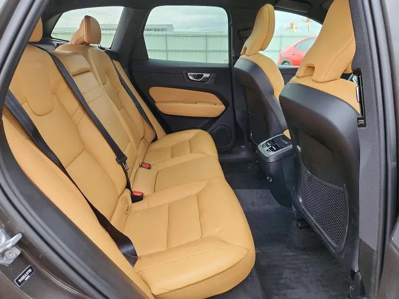 2020 VOLVO XC60 T5 INSCRIPTION  