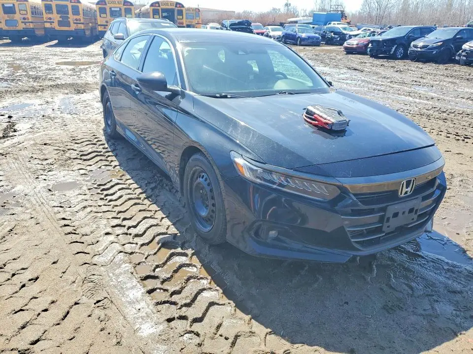 2021 HONDA ACCORD SE  