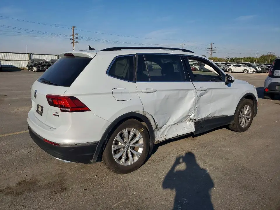 2018 VOLKSWAGEN TIGUAN SE  