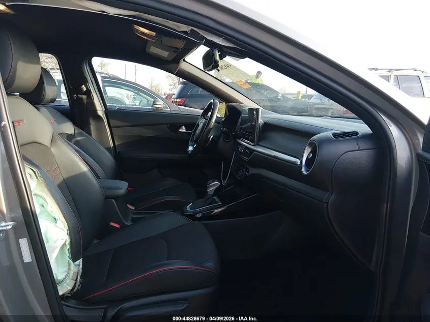 2022 KIA FORTE GT