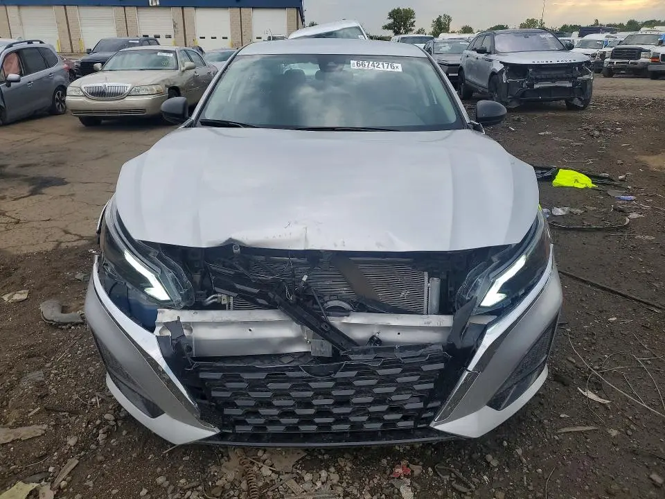 2024 NISSAN ALTIMA S  
