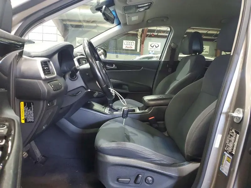 2016 KIA SORENTO LX V6  