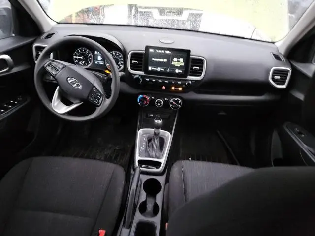 2022 HYUNDAI VENUE SE  