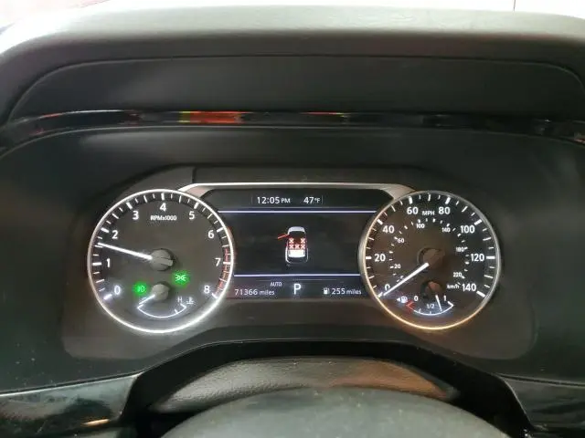 2023 NISSAN PATHFINDER SV  