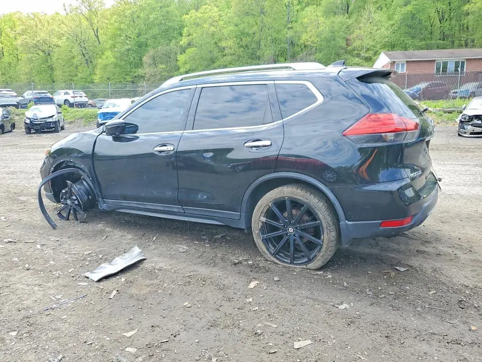 2017 NISSAN ROGUE SV  