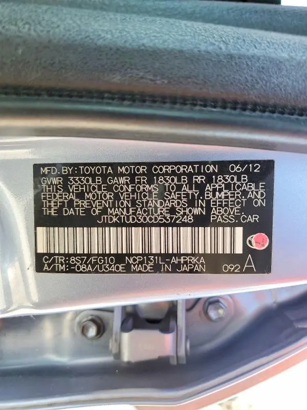 2012 TOYOTA YARIS 5-DOOR LE  