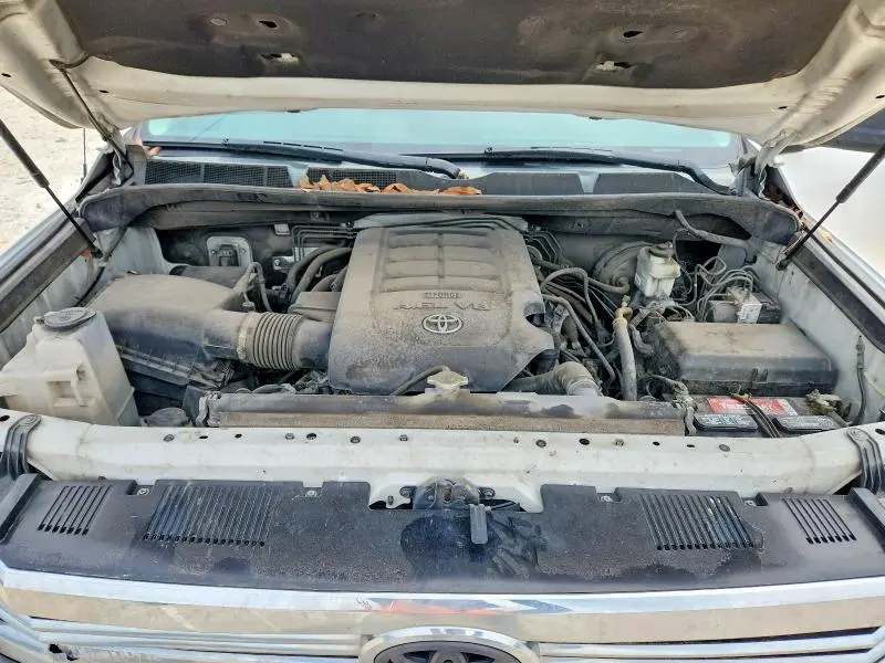 2017 TOYOTA TUNDRA SR5  
