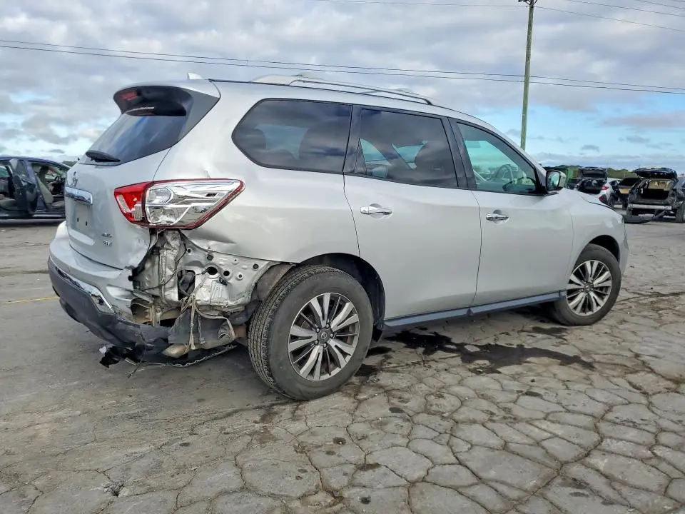 2019 NISSAN PATHFINDER SV  