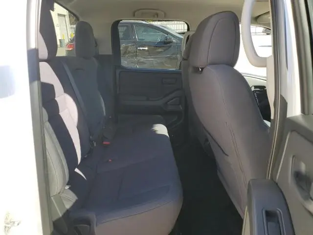 2022 NISSAN FRONTIER S  