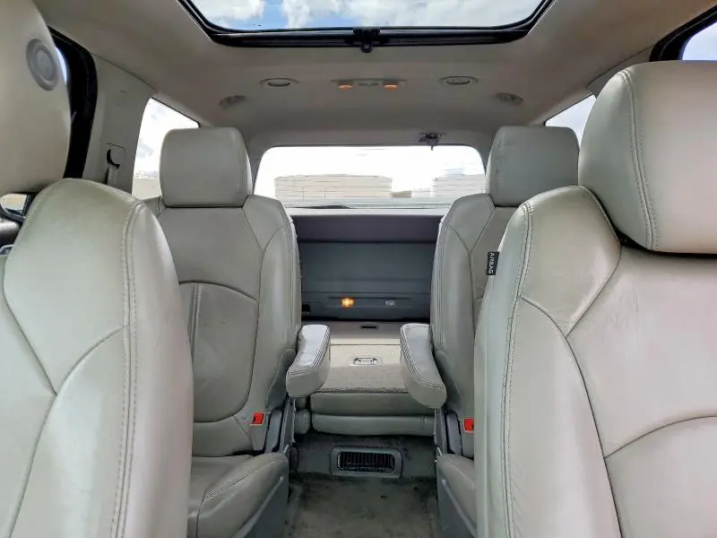 2014 GMC ACADIA SLT-2  