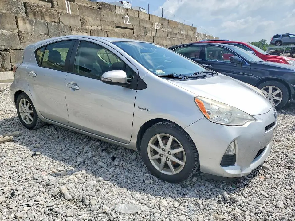 2012 TOYOTA PRIUS C THREE  