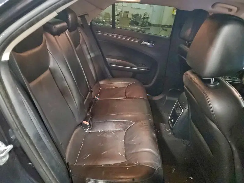 2019 CHRYSLER 300 TOURING  