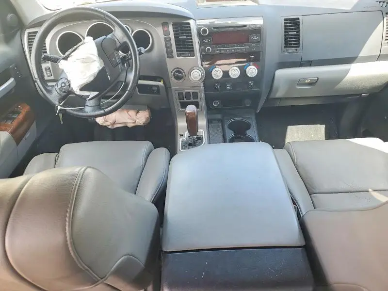 2012 TOYOTA TUNDRA CREWMAX LIMITED  
