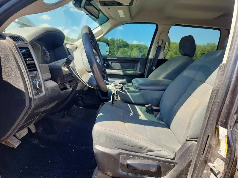 2016 RAM 2500 ST  