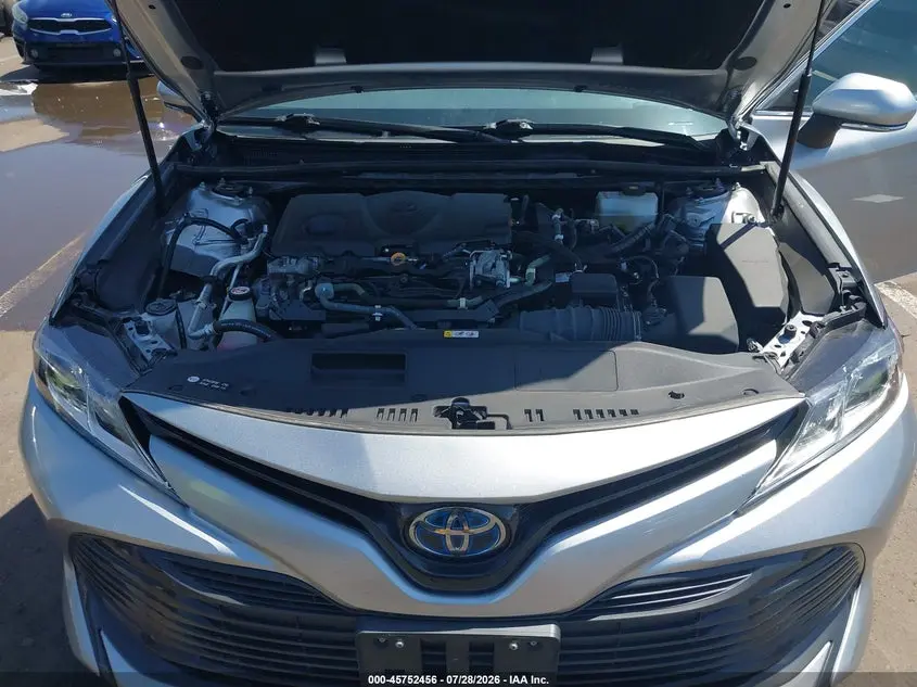 2020 TOYOTA CAMRY LE HYBRID
