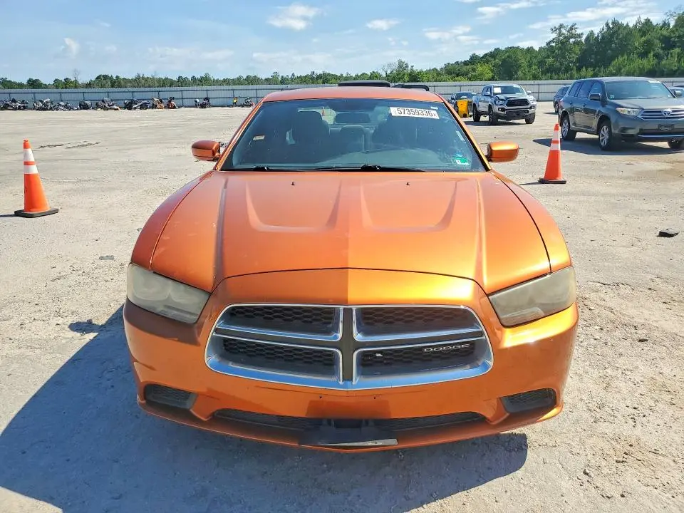 2011 DODGE CHARGER   