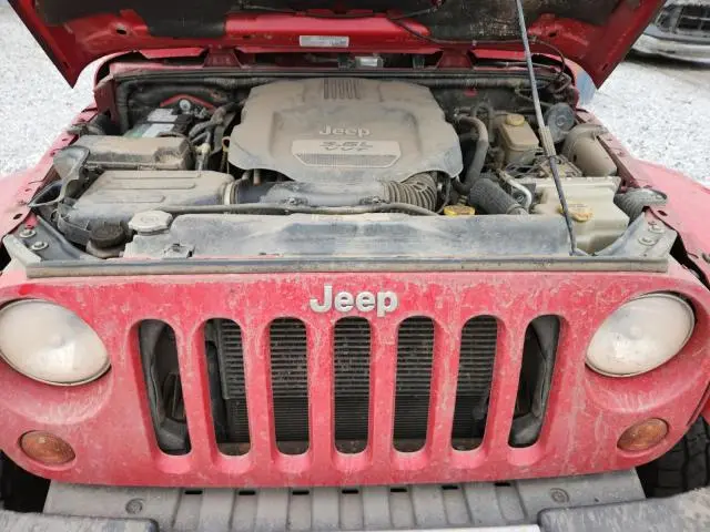 2013 JEEP WRANGLER UNLIMITED SAHARA  