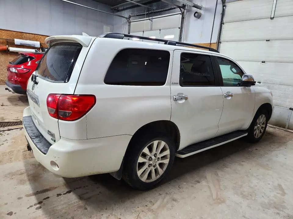 2012 TOYOTA SEQUOIA PLATINUM  