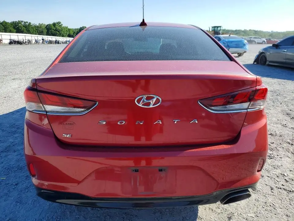 2018 HYUNDAI SONATA SE  