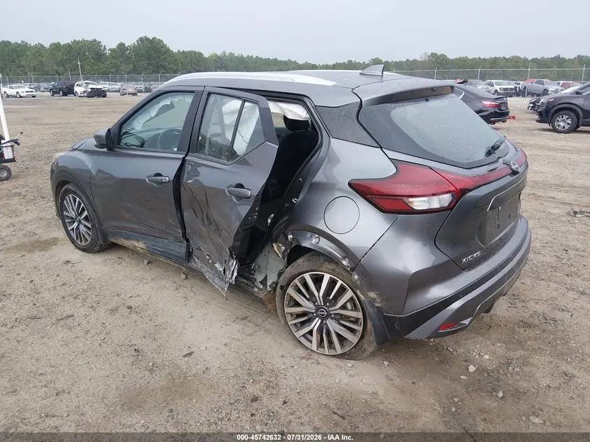 2024 NISSAN KICKS SV XTRONIC CVT