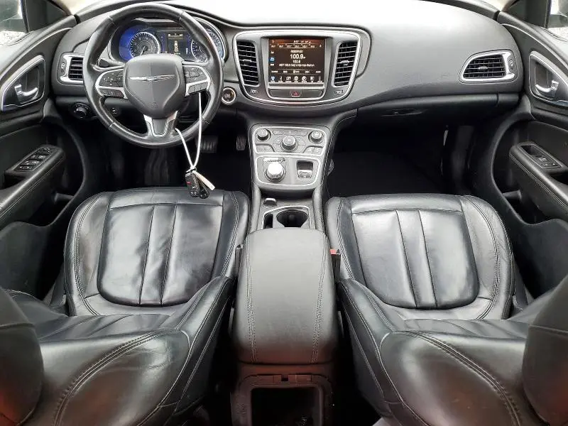 2017 CHRYSLER 200 LIMITED  