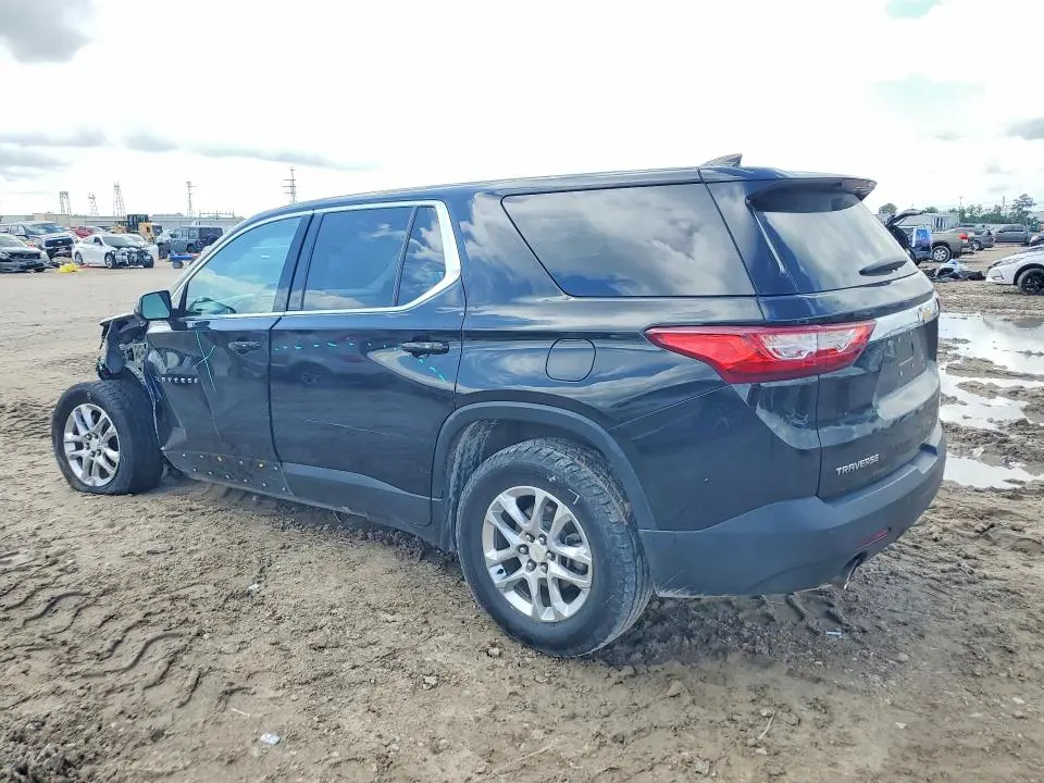2019 CHEVROLET TRAVERSE LS  