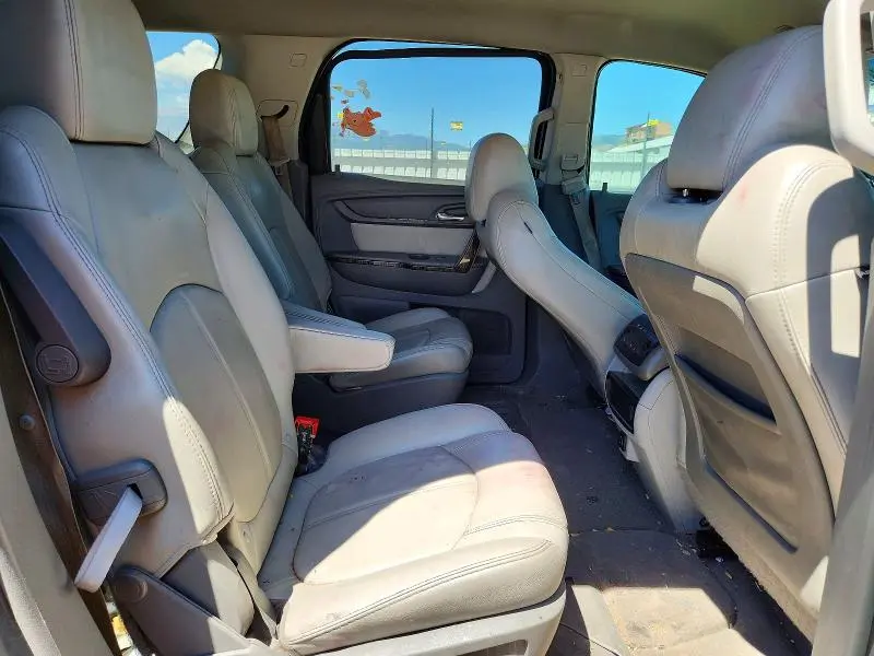 2016 GMC ACADIA SLT-1  