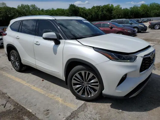 2021 TOYOTA HIGHLANDER PLATINUM  