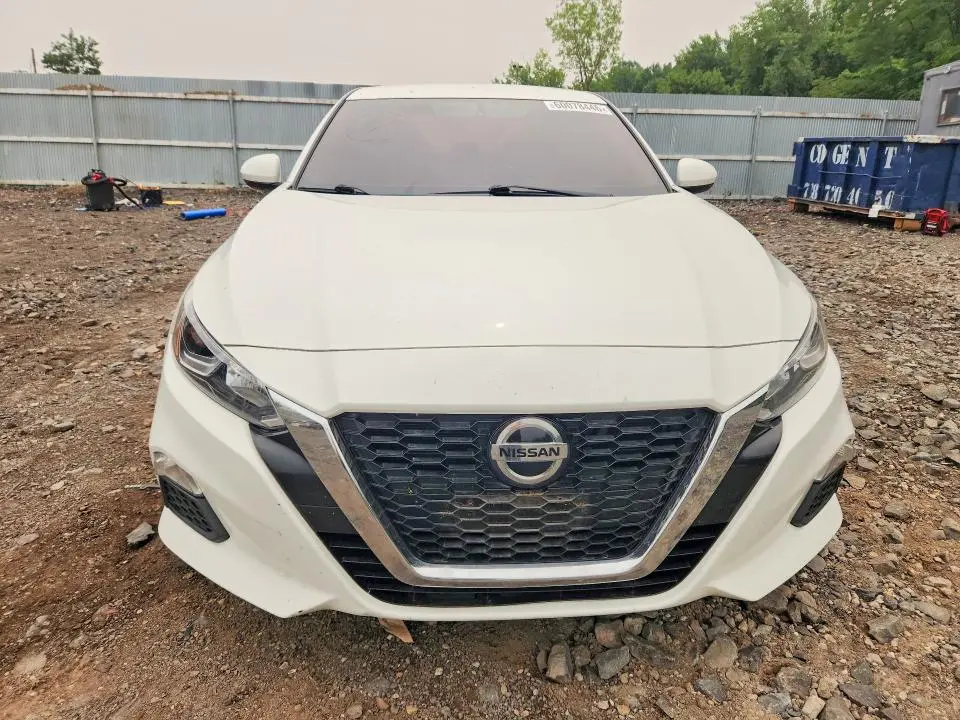2019 NISSAN ALTIMA S  