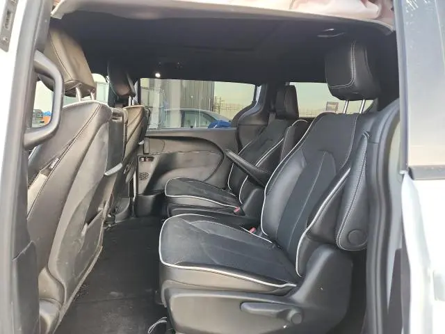 2024 CHRYSLER PACIFICA HYBRID SELECT  