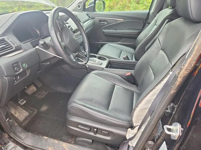 2022 HONDA PILOT SE  