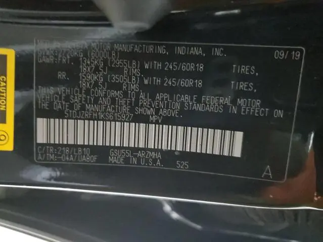 2019 TOYOTA HIGHLANDER SE  