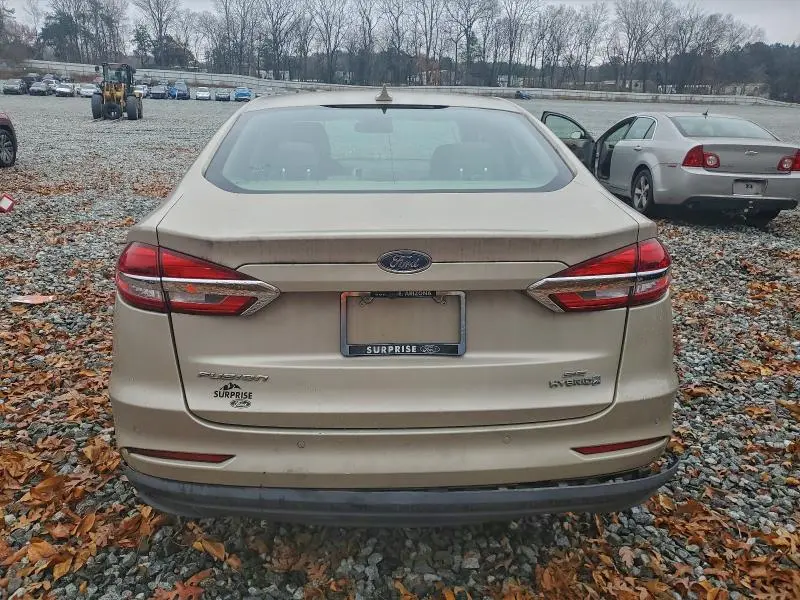 2019 FORD FUSION SE  