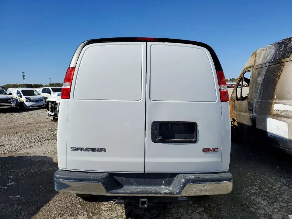2024 GMC SAVANA G3500  