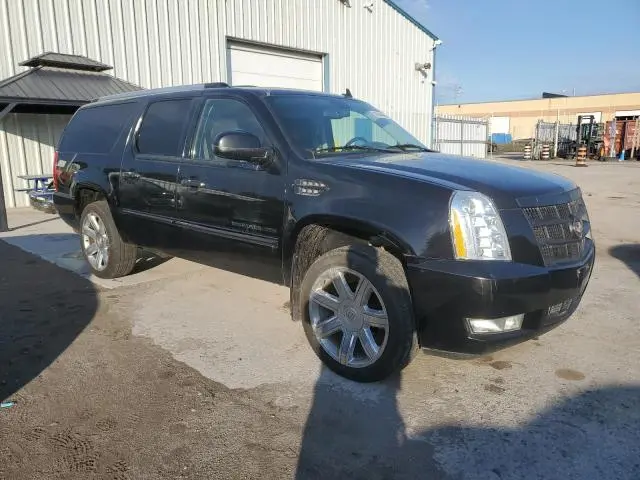 2013 CADILLAC ESCALADE ESV PLATINUM  