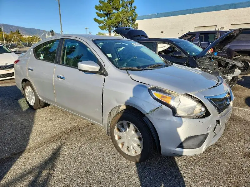 2015 NISSAN VERSA S  