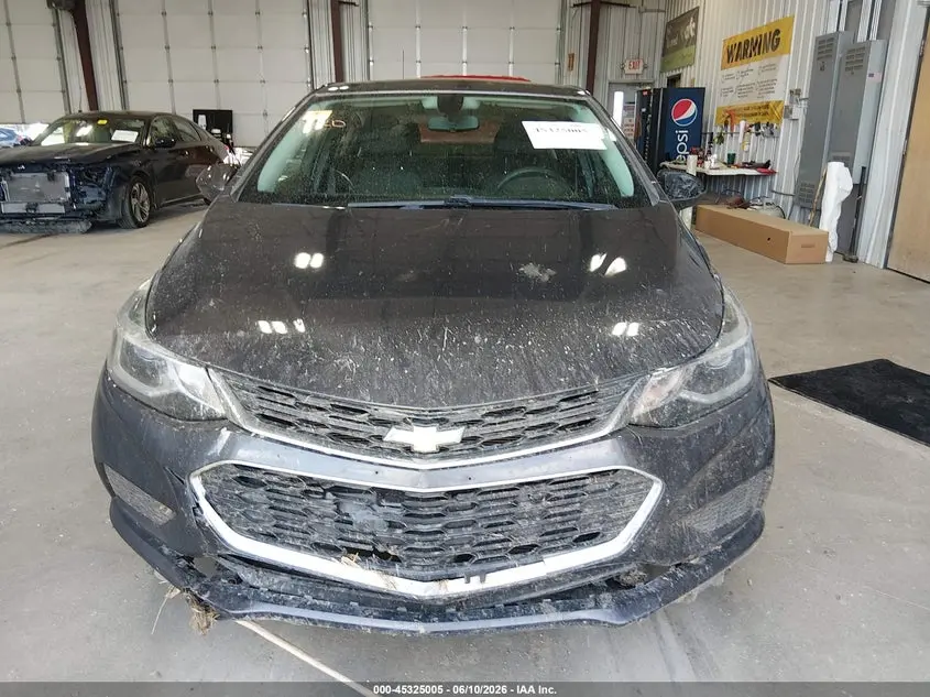 2017 CHEVROLET CRUZE LT AUTO