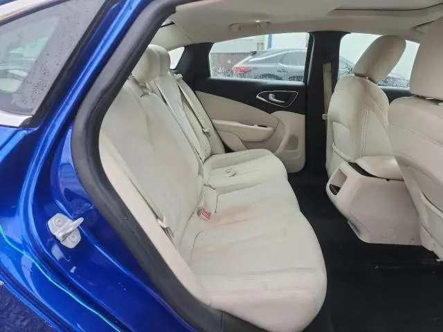 2016 CHRYSLER 200 LIMITED  