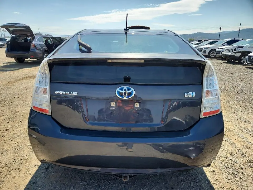 2010 TOYOTA PRIUS II  